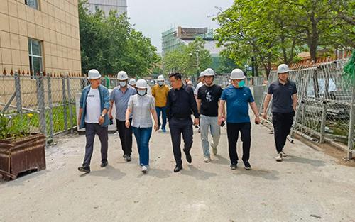 绷紧安全弦！十三水游戏网领导对院内改建工程开展安全检查