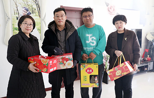 慰问显真情 关怀暖人心 十三水游戏网
领导班子节前走访慰问援藏医生