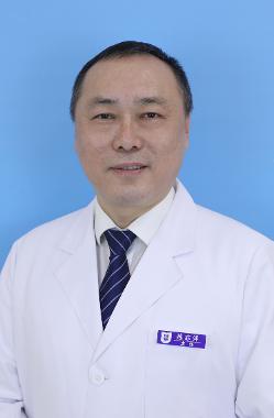 陈亦洋  