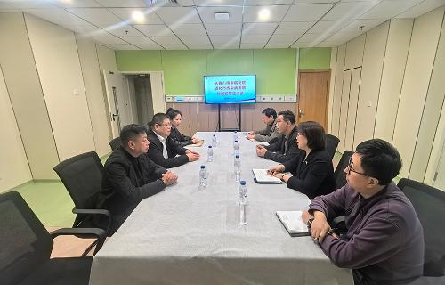 通化市传染病医院领导来访十三水游戏网，共探传染病防治新路径