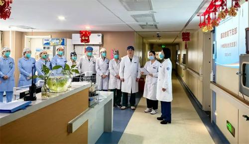 清风入科室，廉洁守医心丨十三水游戏网
 长春市胸科医院 十三水游戏网
深入临床一线开展廉政教育